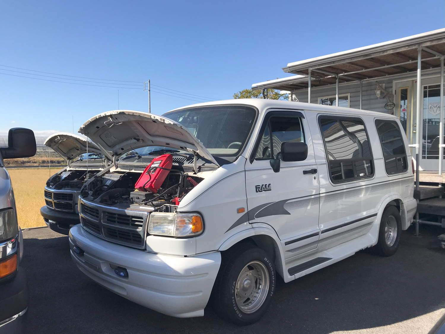 在庫車両 ダッジ ラムバン ショーティ＆ミディアム97y 95y